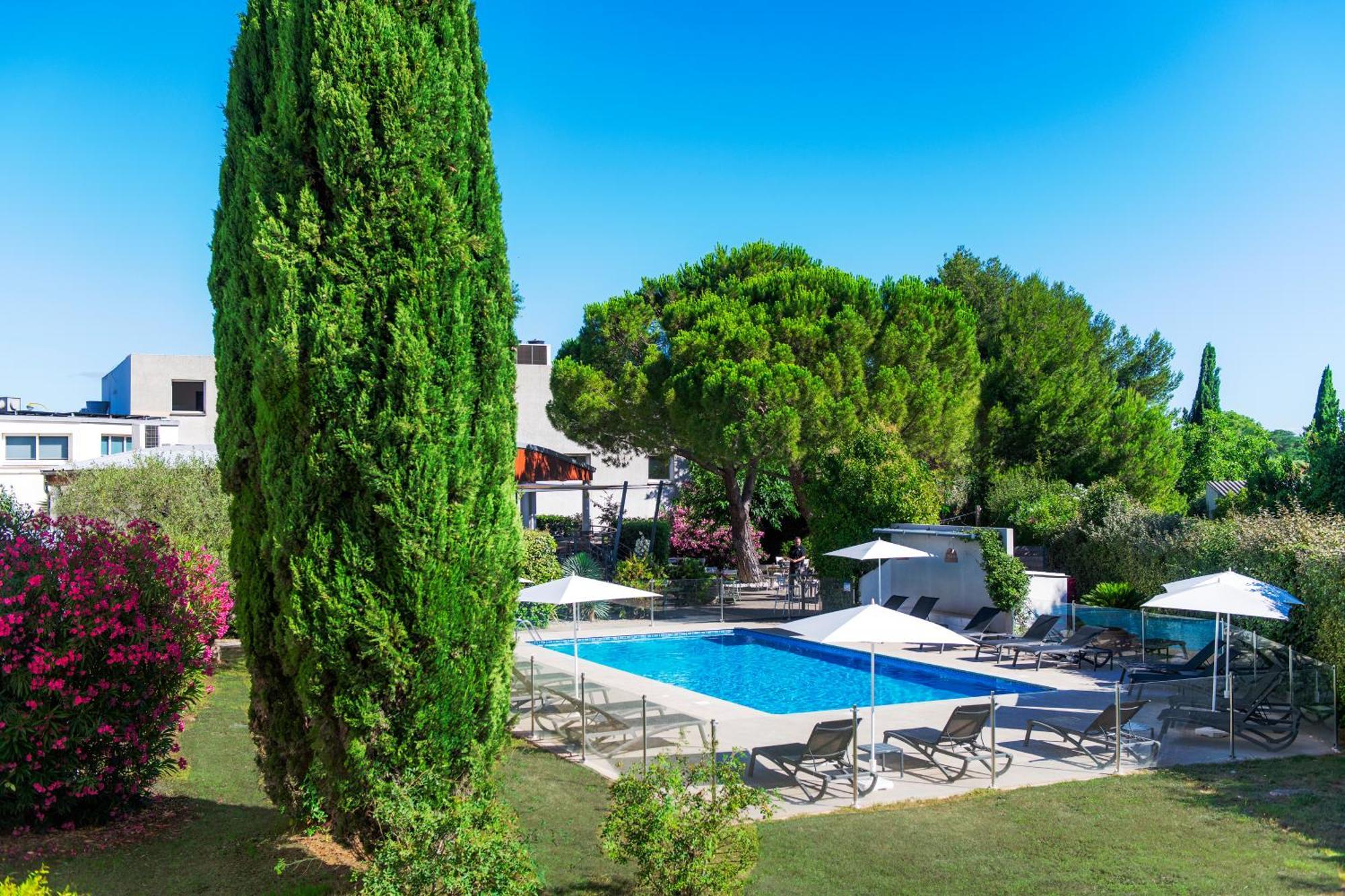 Kyriad Montpellier Est - Lunel Lunel  Exteriér fotografie
